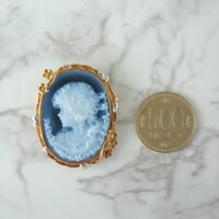 Before
カメオブローチ ブルー系のソウタシエブローチ兼ネックレスヘッドに